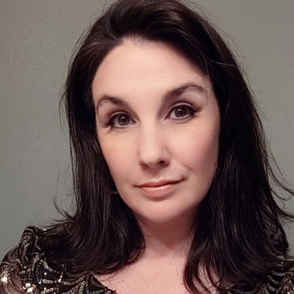 Classy, Country, Casual & Cool - Picture 3 of 7